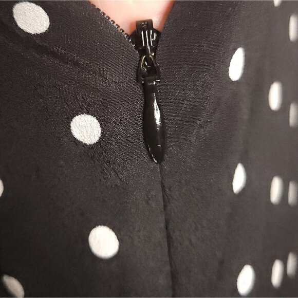 Talbots Petite Black White Polka-dot Sleeveless Flowy Dress 8P - Picture 4 of 9